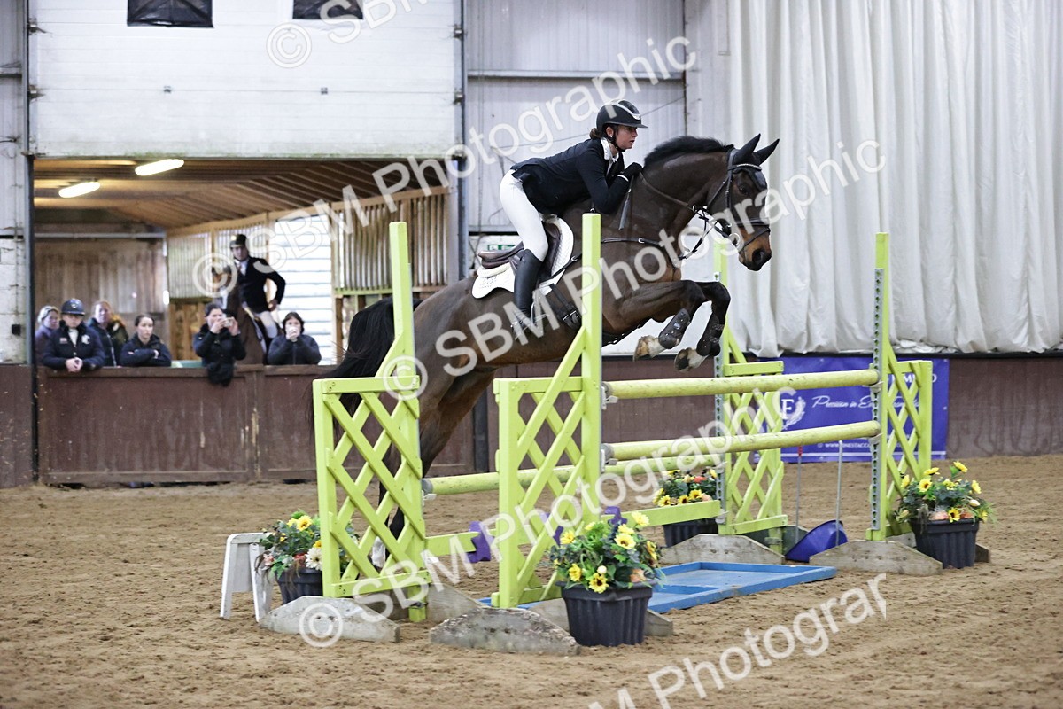 SBM_001541 - Class 5 - Redpost Equestrian Senior Foxhunter/ 1.20m Open