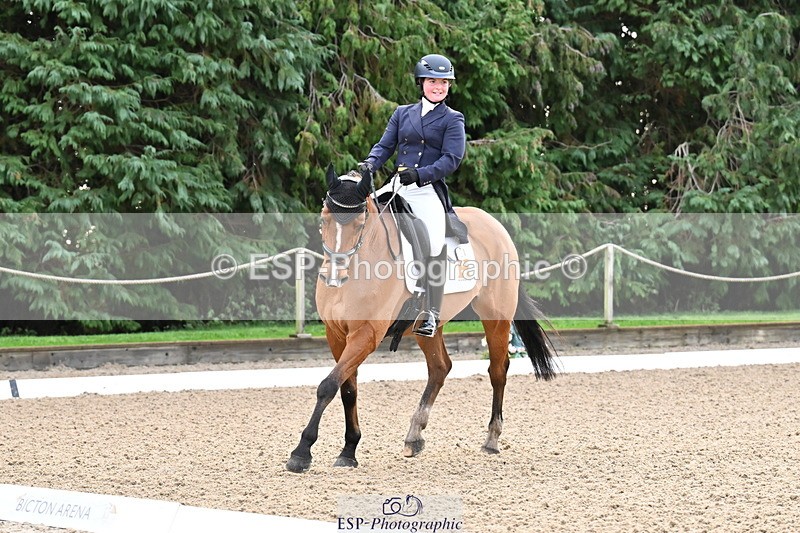 251023A-095538-00898 - A-005-Safia.Woodward