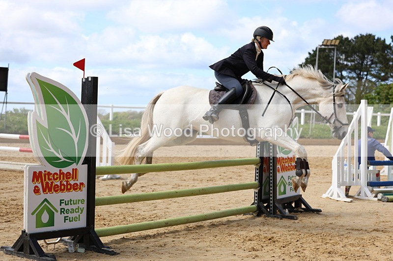 3E7A7983 - Class 10: 90 cm open