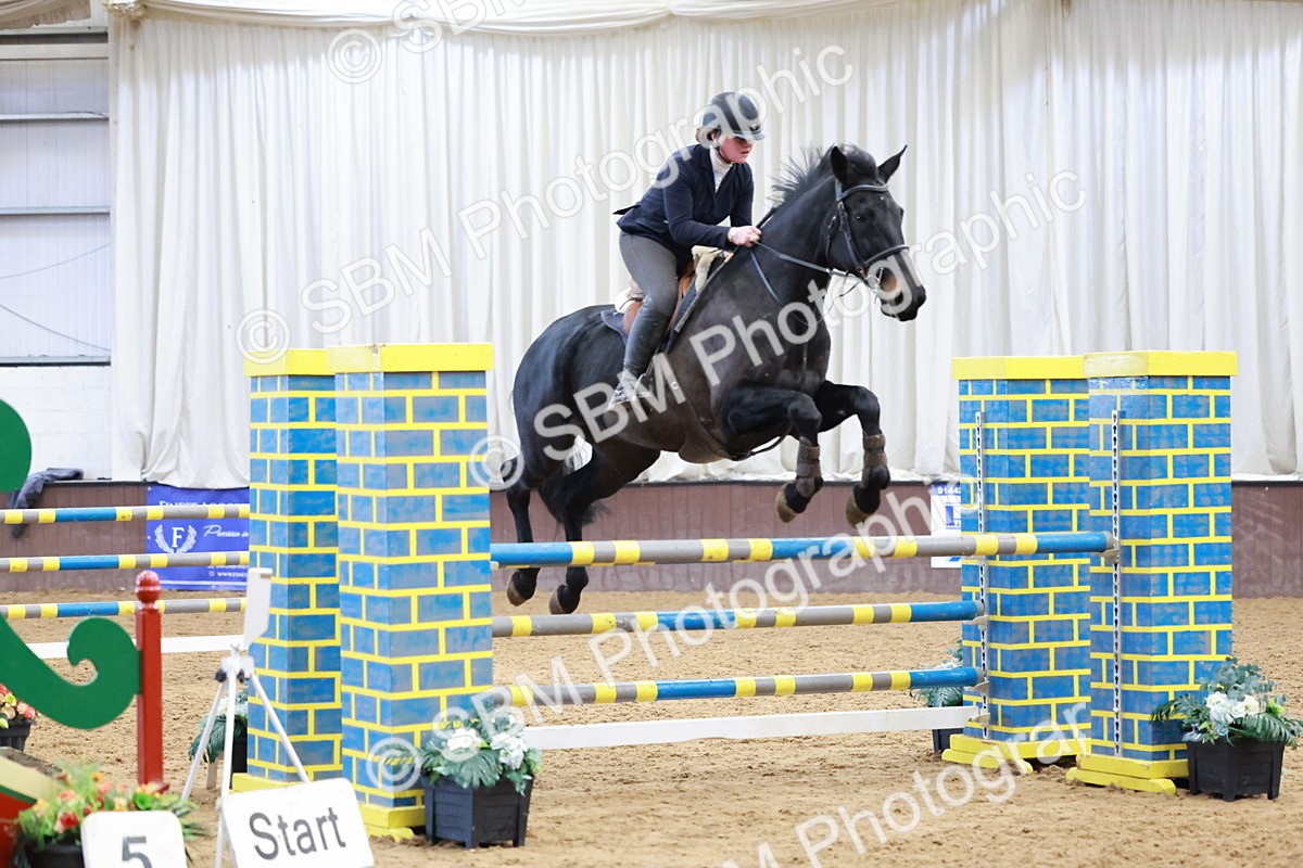 SBM_003692 - Class 11 - Senior Newcomers/ 1.10m Open