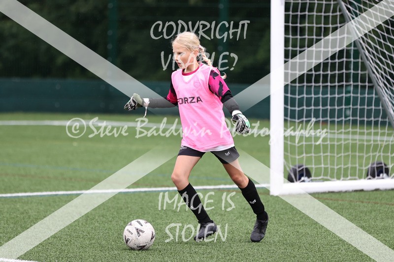 1DX31591 - Sat 6th U12 Girls