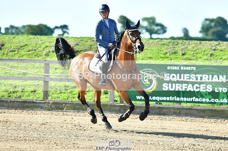 230720A-085947-01527 - Cls 1, 2 Star Small 1.30m