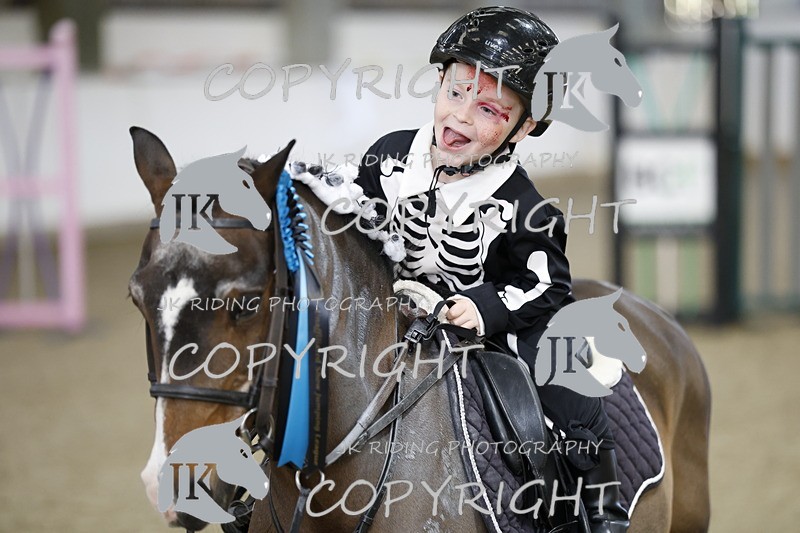 _T0A0937 - Class 1 Cross poles