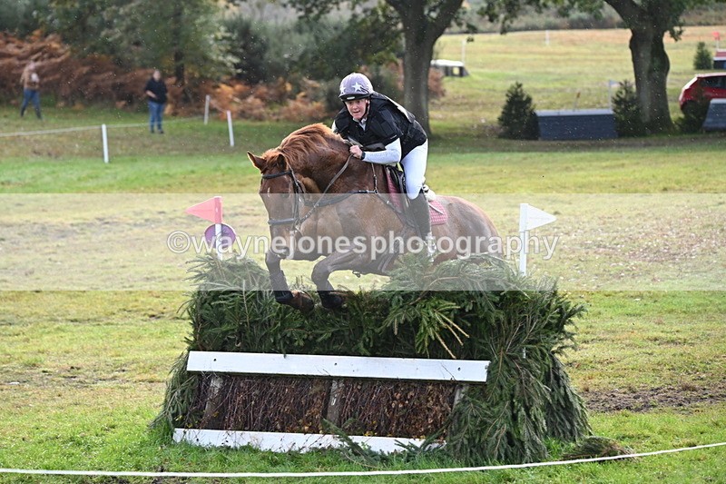 WJ6_2043 - 80cm Cam 1 Time 10:47 to 11:22