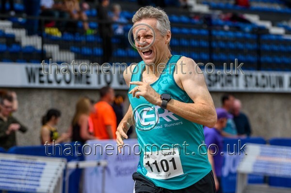 CEM26-924780 - Track Male Set One