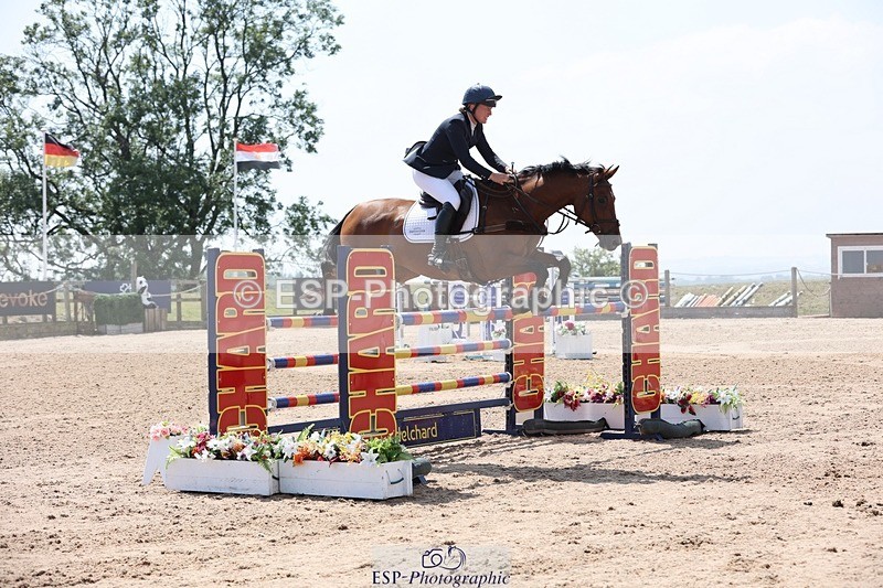 250725-143220-03338 - Cls 3 Snr Foxhunter