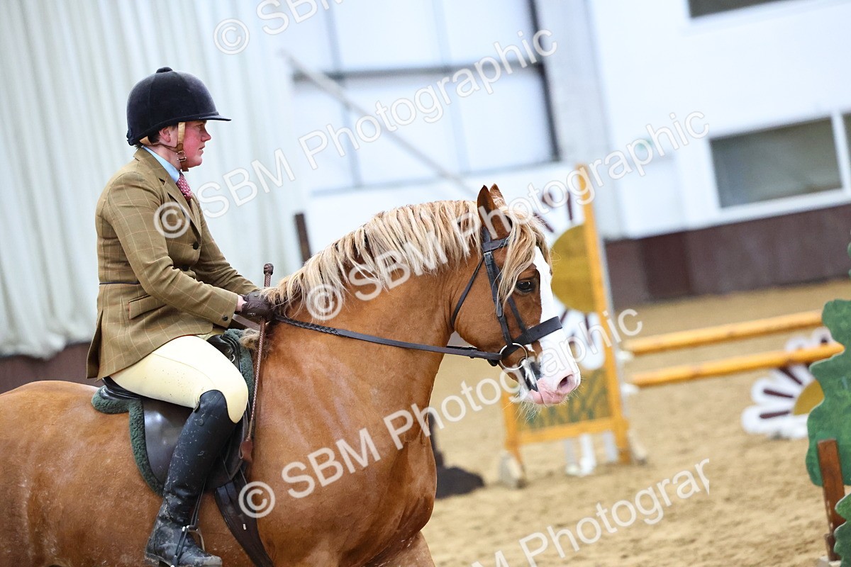 SBM_005021 - Class 41 - Not exceeding 143cms