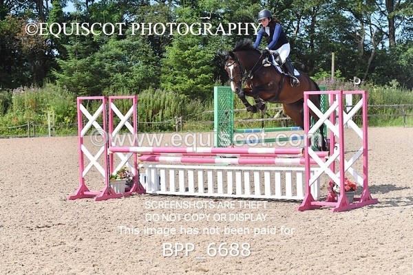 BPP_6688 - CLASS 3 Senior BritiNovice/ 90cm Open