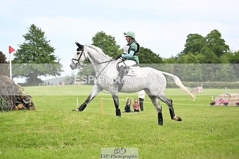 240525-145827-16642 - 208-KING_LOUIS-Mary_King