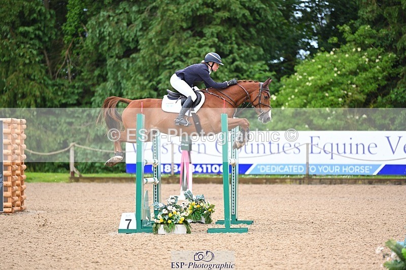 240526-153535-25004 - 269-EMERALD_KATIE-Isabelle_Cook