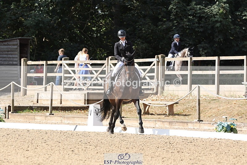 250809A-102414-02380 - 104-Emily.OrmerodFLS.Samphire