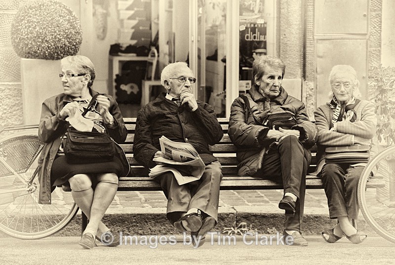 Thoughtful Age 16751 - Miscellaneous/Street