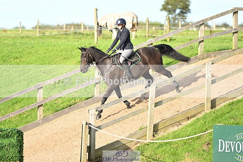 240913A-172533-05375 - Cls 19 Snr 1m Open Speed Derby