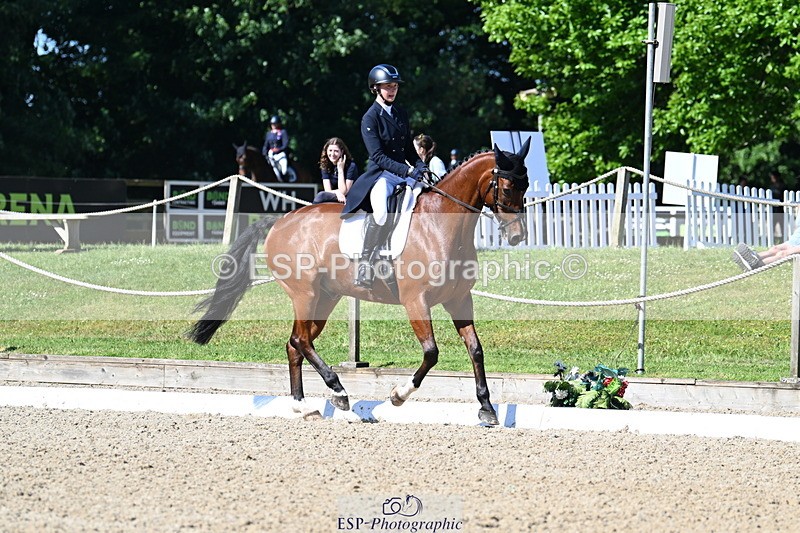 250522A-095507-02772 - A-009-Clementine.Crosthwaite.Eyre-LYJADOR