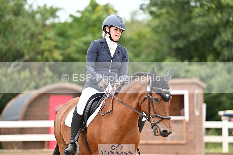 240817A-151422-10038 - 126-Emma.Chamberlain-Fleethouse.Lady.Kate