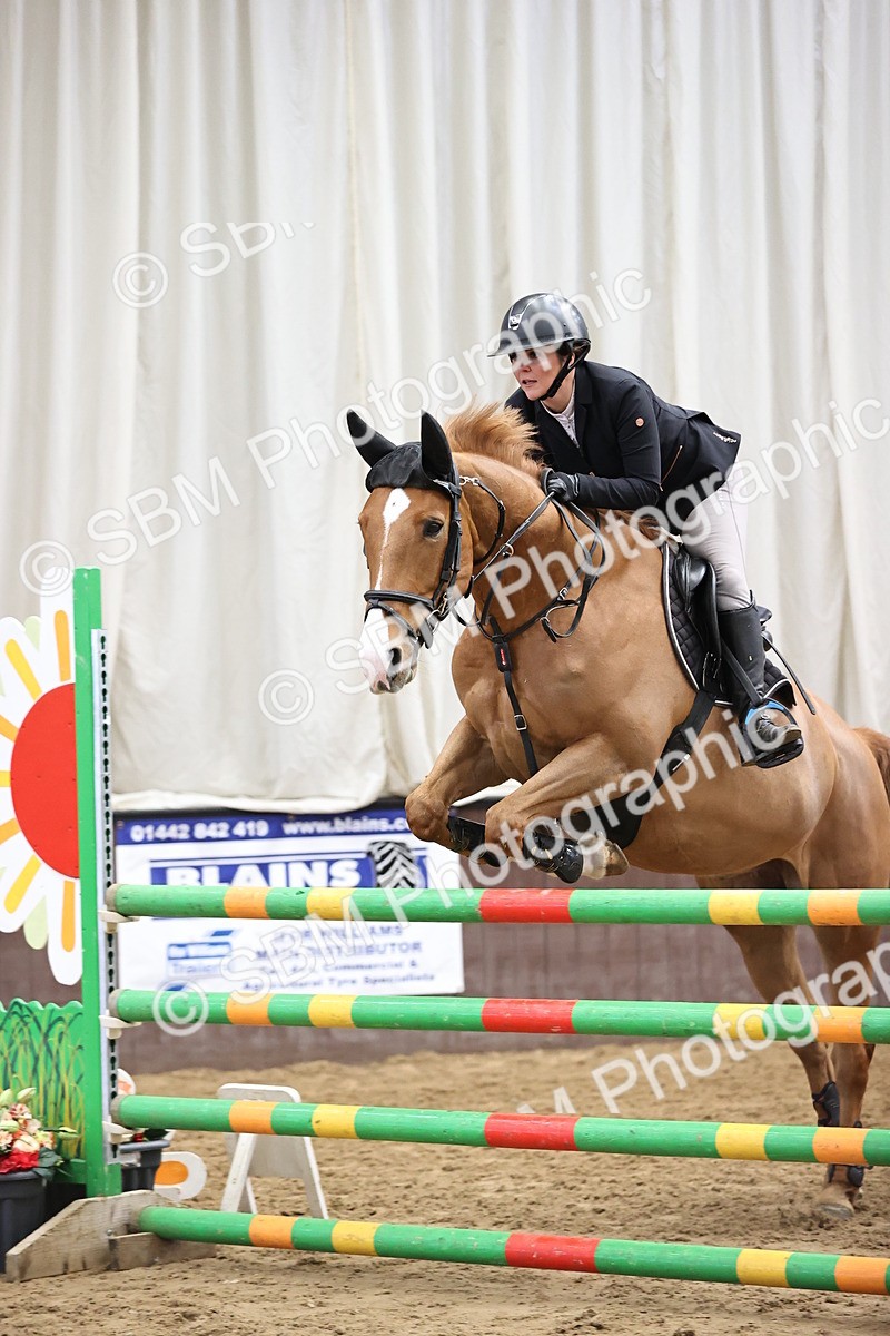 SBM_006024 - Class 16 - Senior Newcomers - 1.10m Open