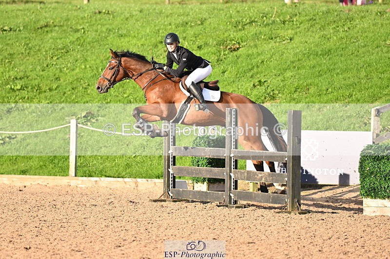 240913A-174643-05478 - Cls 19 Snr 1m Open Speed Derby