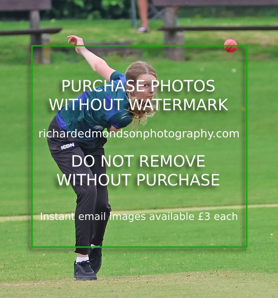 533A5865 - Kendal Cricket Women & Girls vs Carnforth Cricket Women & Girls (28/5/26)