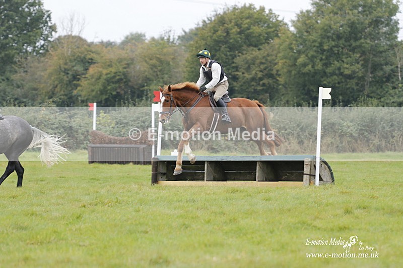  WWHT 171021 1910 - Novice Pairs (0.80m)  17/10/21