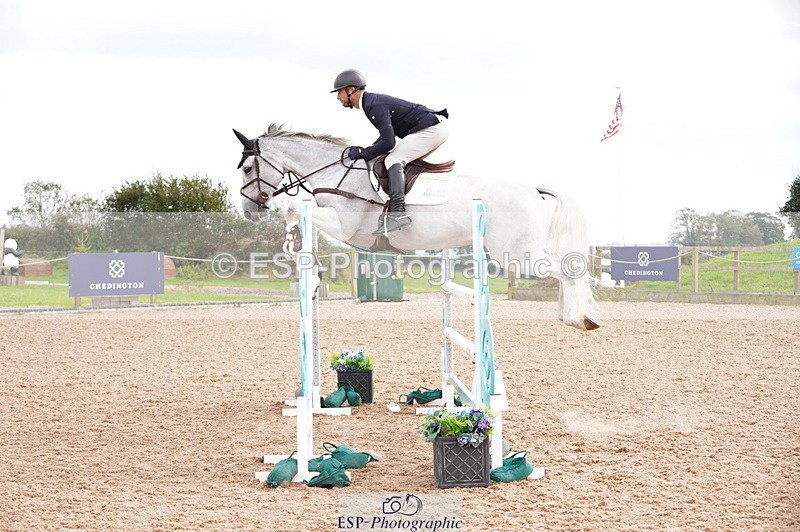 241004A-144618-00798 - Fri 04 Snr Fox & 1.20m Open