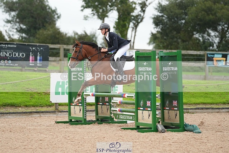 250920-103242-00643 - Cls 5 Pony British Novice and 80cm