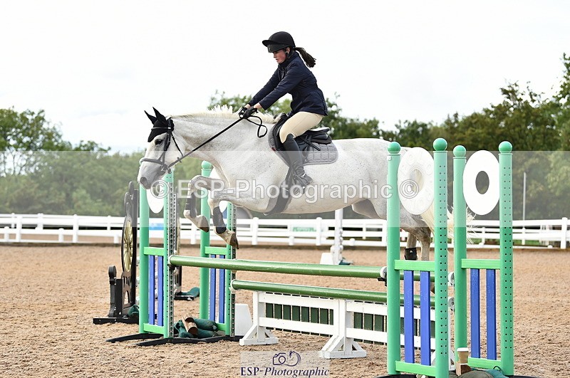 220829A-180104-00489 - 90cm classes