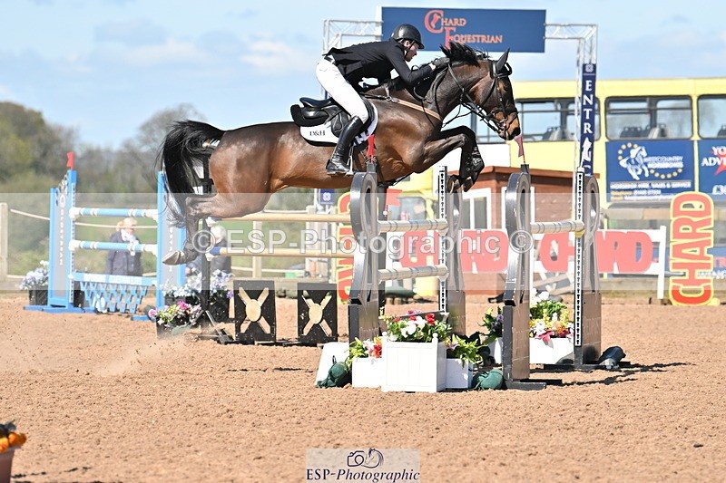 240418A-114919-02697 - Cls 5, 2 Star Medium Tour 1.35m