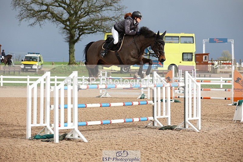 240223A-150452-02133 - Cls 6 Foxhunter and 1.20m Open