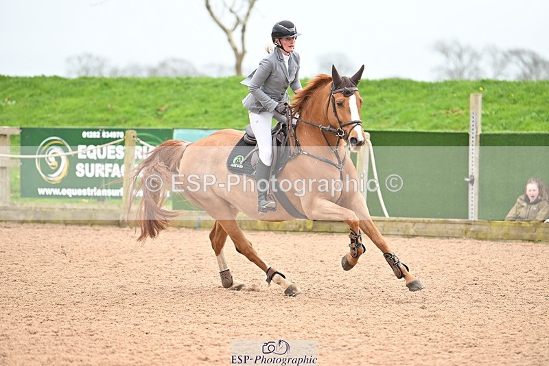 240405A-141459-01906 - Cls 5 National 1.30m Open