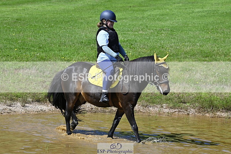 240728B-105857-00792 - Theo's Group XC