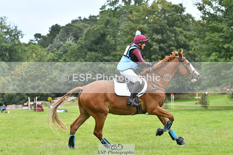 240804-142336-15098 - 562-Jill_Holt-TIGER_ROLL