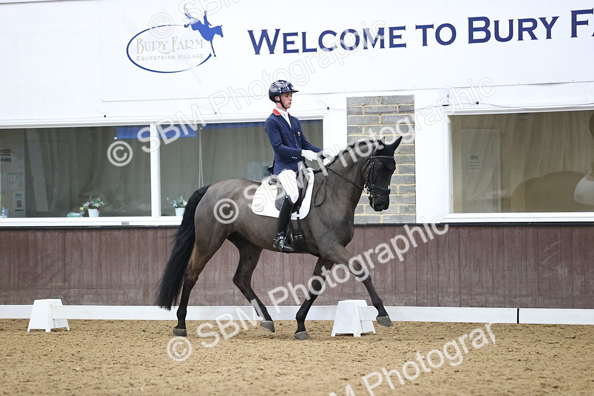 SBM_001404 - Class 21 -23 - FEI INT1-GP-Junior-Junior fsm