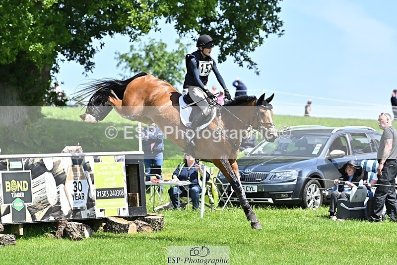 240525-133223-14447 - 152-MODRIX_DOR_VAN_DE_MISPELAERE-Annabel_Walsh