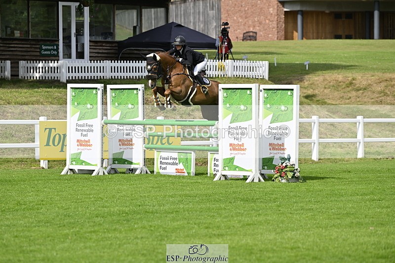 250613A-093226-00018 - Cls 1 Snr Newcomers and 1.10m Open