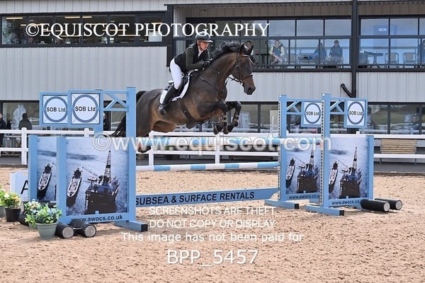 BPP_5457 - CLASS 8 THURS HOYS GFS Saddles Senior Newcomers Second Round