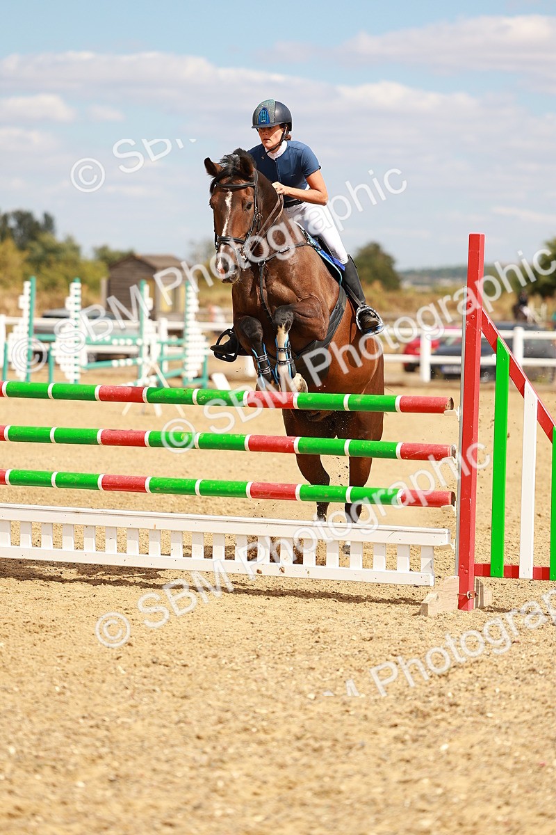 SBM_007078 - Class 4 - Senior British Newcomers - 1.10m