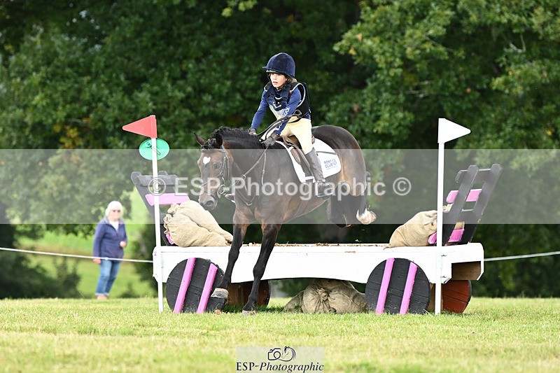 240825X-103041-31120 - 70cm XC 10.00 to 11.00