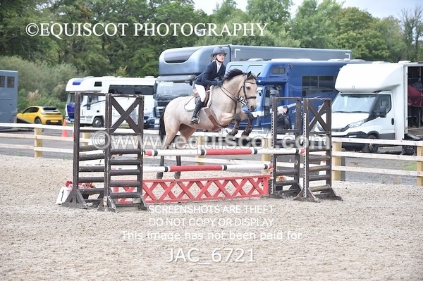 JAC_6721 - CLASS 17 SUN Pony Newcomers/ 1m Open