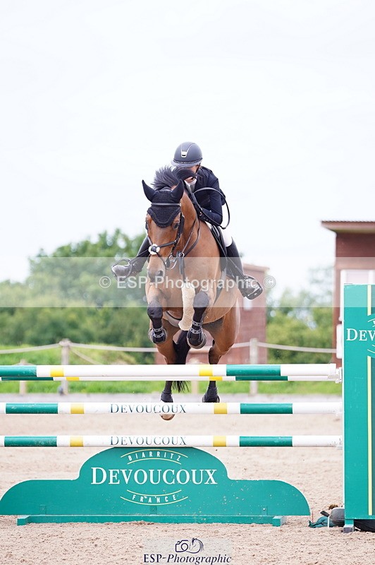 240803A-112830-07429 - Cls 29 Snr Foxhunter