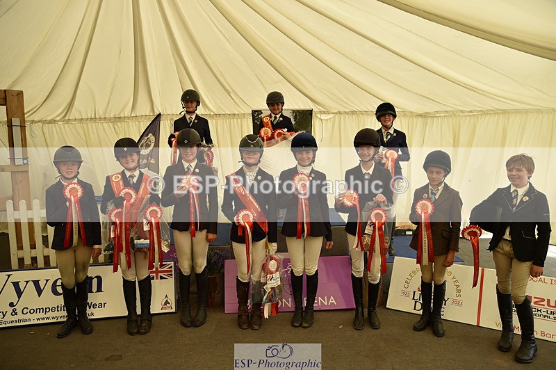 240824X-150330-30383 - D70 and 70cm SJ Presentations