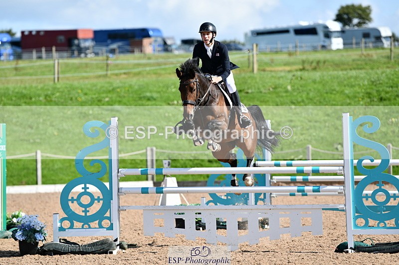 240914A-111203-06841 - Cls 14-S Snr Newcomers