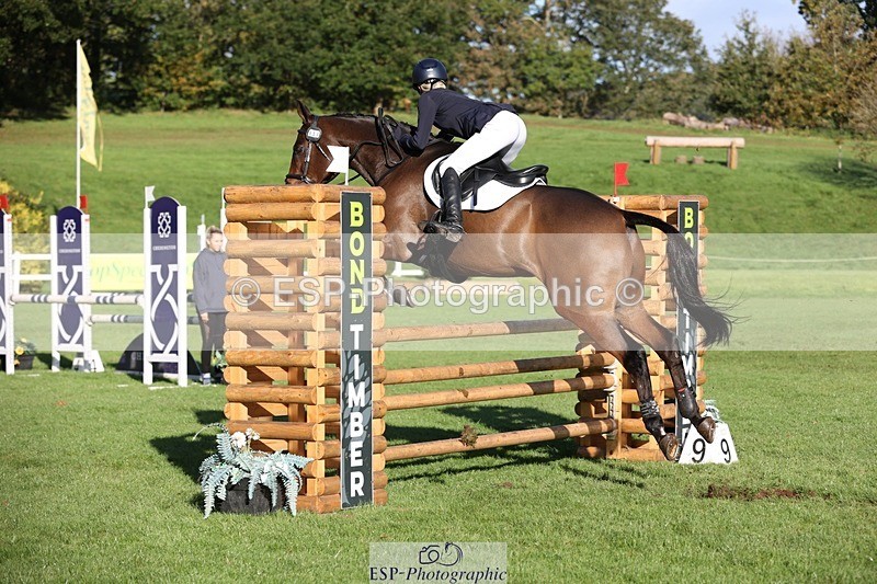 231022-102023-24469 - 658-DANCING.PADDE-Fenella.Redvers-TrotUp+SJ