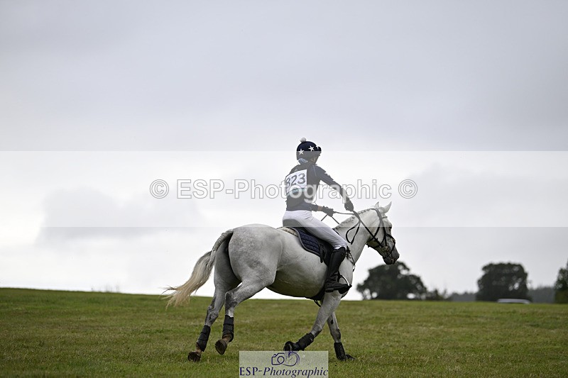 240825X-164300-37594 - 80cm XC 16.30 to 17.30