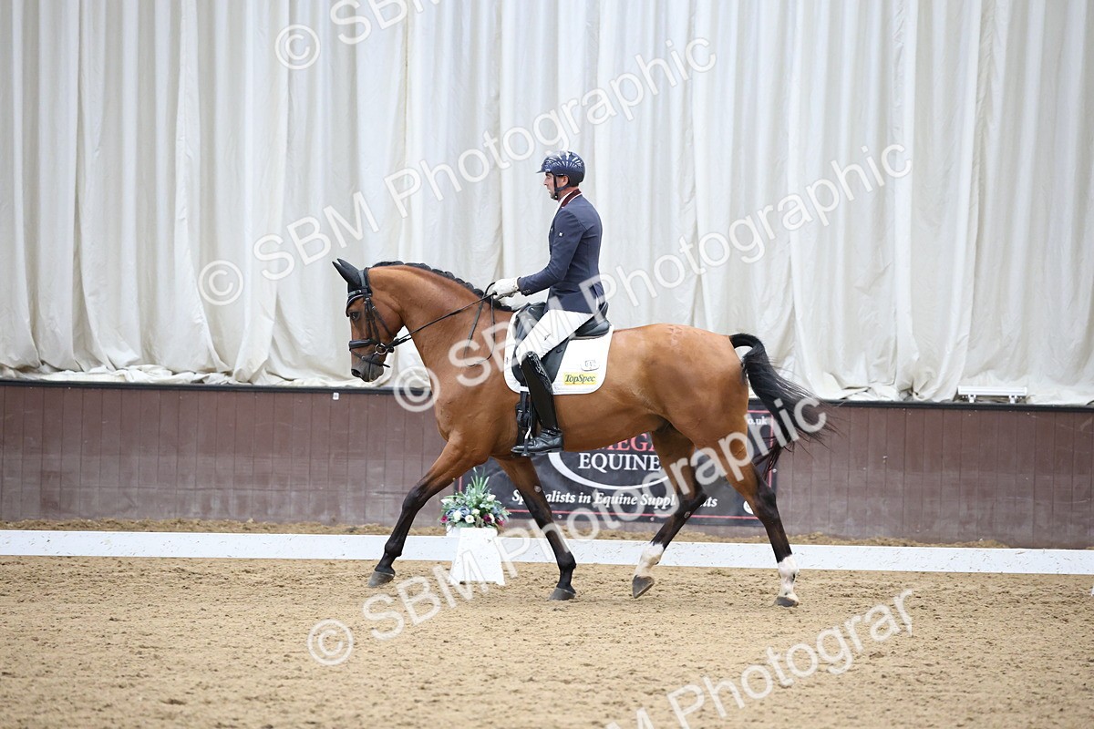 SBM_003353 - Class 5 - Novice 6 Gold - 13.05-14.00