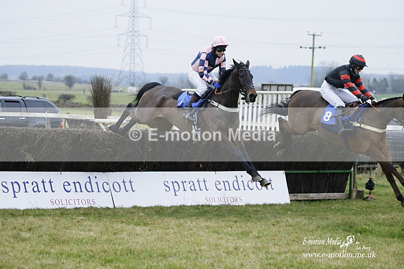 PtP 230122 232 - Cocklebarrow Races - Heythrop Hunt - 23/01/22