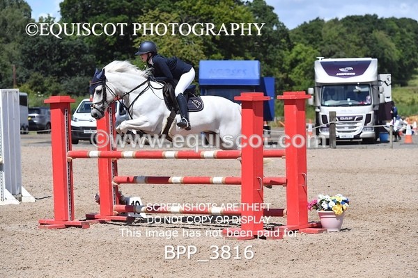 BPP_3816 - CLASS 6 SAT Pony Newcomers/ 1m Open