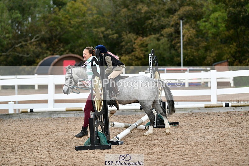 241013B-090732-00105 - Cls 1 Clear Round