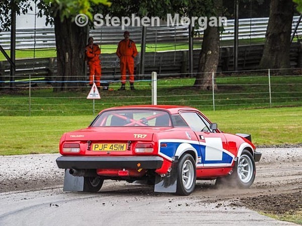 15 36-8300069 - Rally