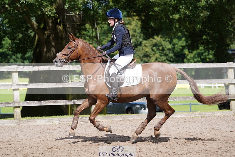 240824X-141728-28143 - 80cm Round 1 14.00 to 15.30