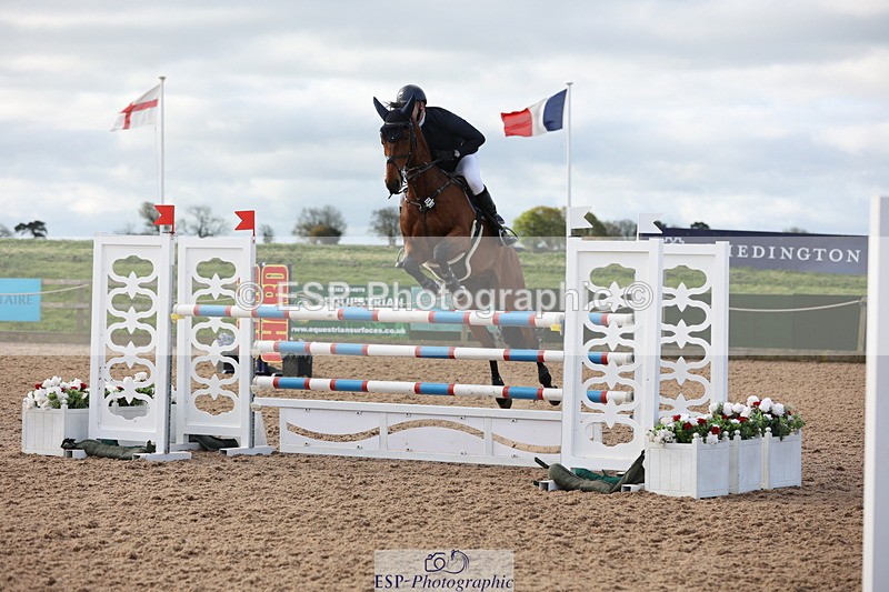 240419A-090127-05272 - Cls 22, 1 Star Gold Tour 1.30m